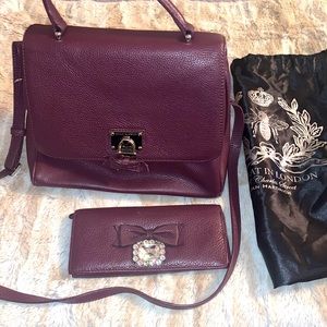 My Flat in London. Wallet and dust bag included.